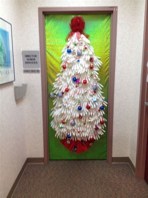 50 Christmas Door Decorations For Work To Help You Ace The Door