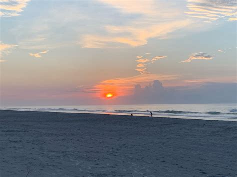 Jolly Roger Inn And Pier Hotel Reviews Topsail Island Nc Topsail Beach