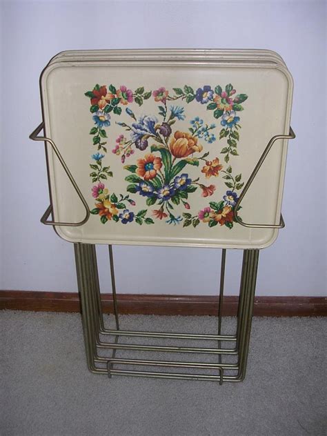 Vintage Durham Metal Tv Trays W Stand Floral Design S Etsy