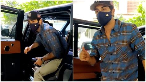 Ranbir Kapoor returns to work after wedding, paparazzi wish him shaadi ...