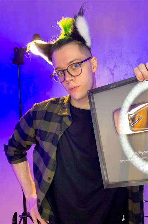 Официальный сайт Пушистый Волк / Блогеры