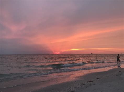 St. Pete Beach, FL Sunset : Beachporn