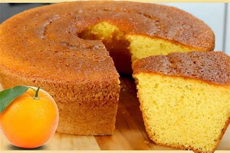 Bolo de laranja muito simples batido à mão uma delícia para servir no