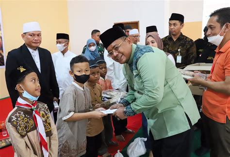 Sekko Hadiri Pelaksanaan Aksi Baik Santunan Bagi 1000 Anak Yatim