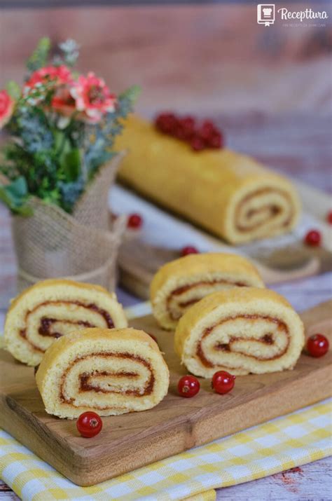 Rolada S Pekmezom Recept Za Biskvitnu Roladu Koja Ne Puca