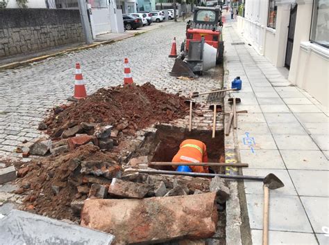 Prefeitura De Florianópolis Inicia Novas Obras Do Asfaltaço E Do Praça