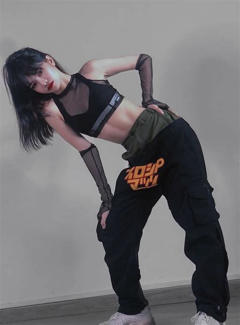 Lisa Việt Nam CiiN sưng húp mặt sau khi sửa mũi lý do luôn đeo khẩu trang là đây Hot KOLs