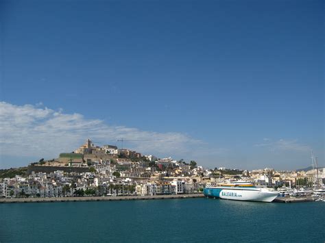 10 Best Things to do in Ibiza, Spain [with Suggested Tours]