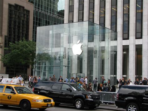 Apple Store 5th Avenue - New York City, New York