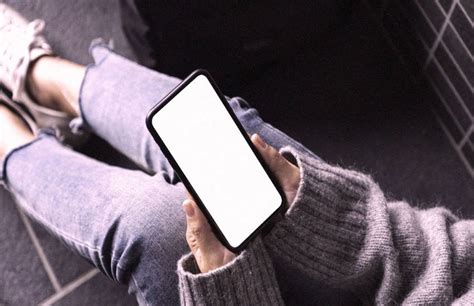 Revenge Porn Minore Adesca Adulto Sul Web Arrestati In Quattro Per Estorsione Sul Web