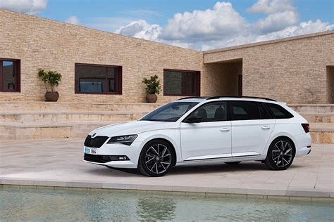 Skoda Superb Combi Scout Specs And Photos 2015 2016 2017 2018