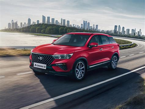 Lada (ВАЗ) X-cross 5 - технические характеристики, модельный ряд ...
