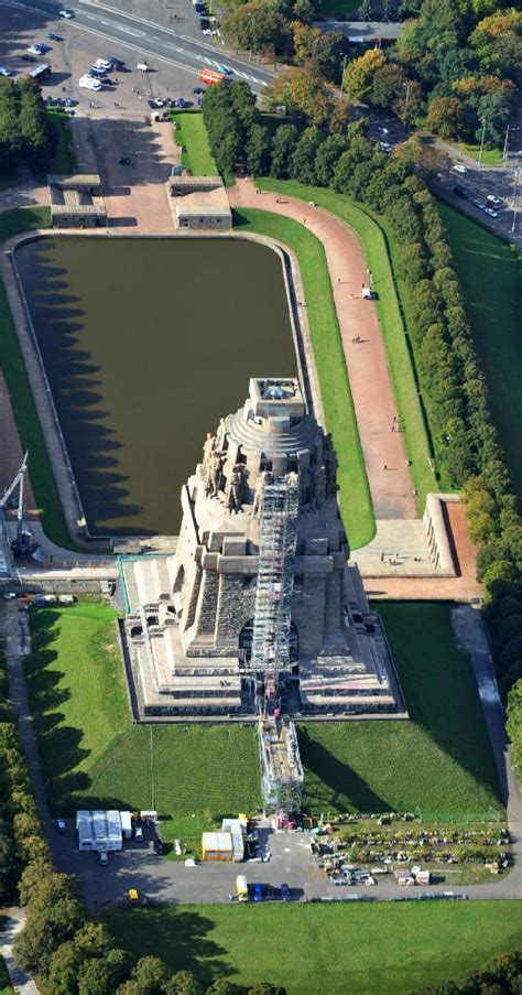 Luftaufnahme Leipzig Völkerschlachtdenkmal in Leipzig Sachsen