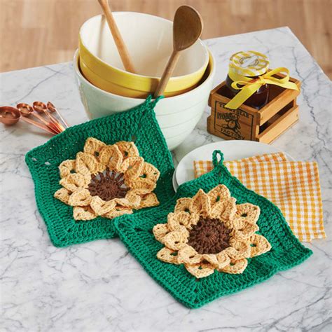 Village Yarn Sunflower Table Topper Crochet Kit Herrschners