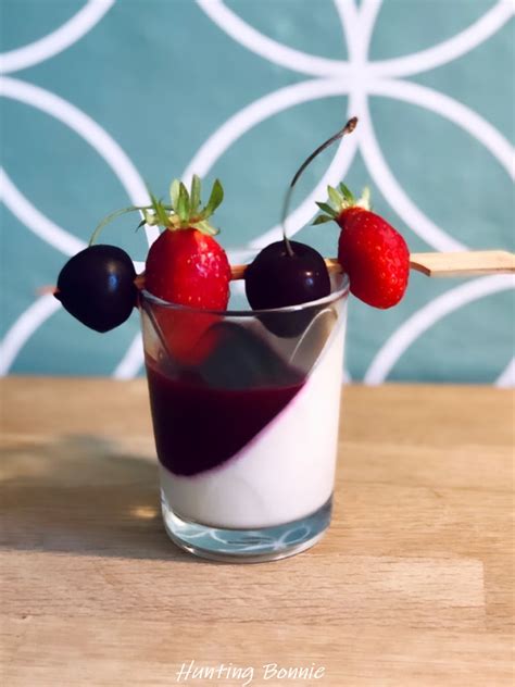 Panna Cotta Et Coulis De Fraises Hunting Bonnie