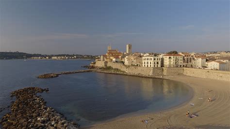 Gravette Beach Antibes Film France