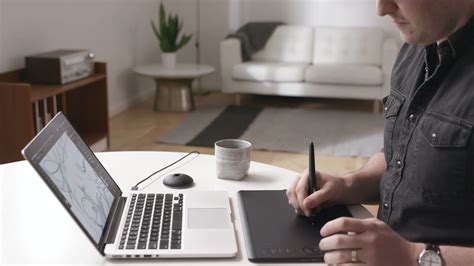 Wacom Intuos Pro Large - Pen and Tablet - USB, Bluetooth - black