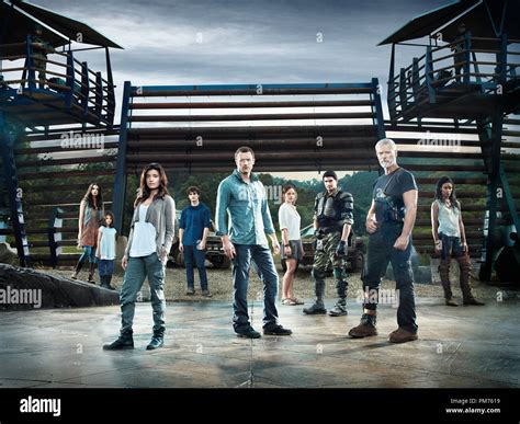 Allison Miller En Bikini Terra Nova Allison Miller Actress Free