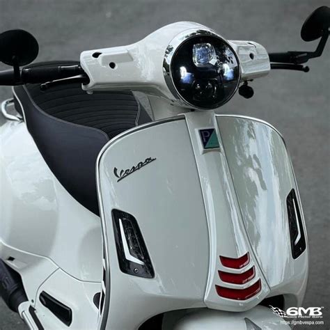 Zelioni Daymaker For Vespa GTS HPE Black Face