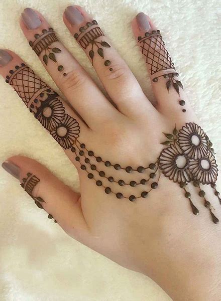 50+Best Arabic Mehndi Designs to Try In 2025 ⋆ CashKaro