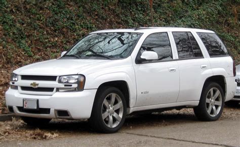 Chevrolet Trailblazer White Photo Gallery #4/11