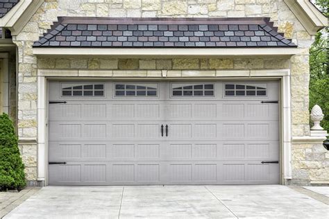 A Few Garage Window Covering Ideas