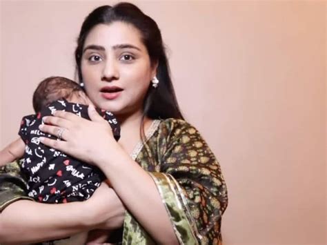 Balika Vadhu Neha Marda Reveals Daughter S Name Anaya Agrawal With A Cute Post