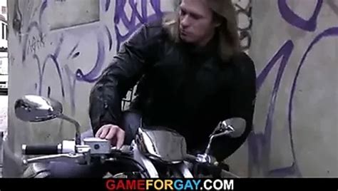 Austin Ried Und Jimmy Roman Anal Besamen Nach Versautem Pissen Xhamster