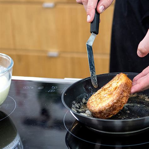 Le pain perdu aux poires gourmand et régressif de Cyril Lignac