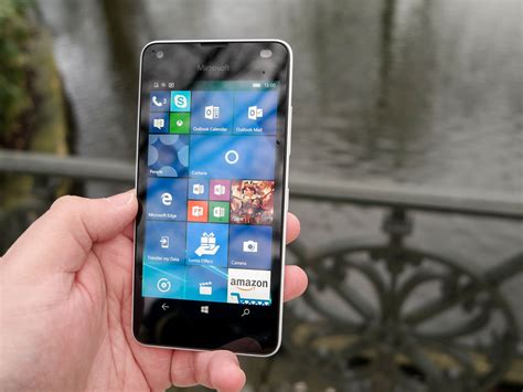 Windows 10 Mobile update for older phones likely pushed back until end of February | Windows Central