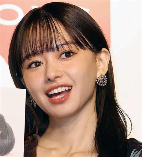 山本舞香、マイファスhiroと誕生日婚電撃発表一夜明け「一生忘れないとっっっても幸せな1日」 結婚・熱愛写真ニュース 日刊スポーツ