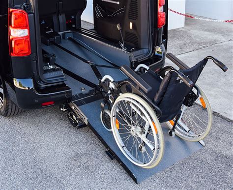 Auto Con Allestimento Taxi Per Disabili Promobility By Orion