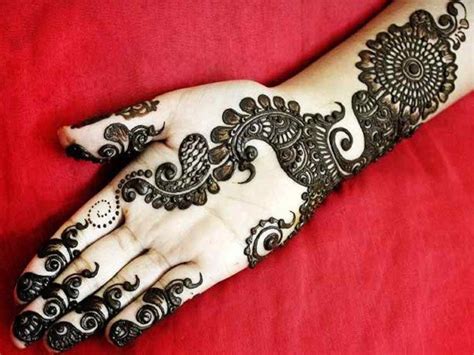 15 Latest Khafif Mehndi Designs And Its Specialities