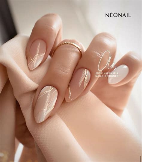 Nude Nail Art For Wedding Gold Bridal Nails Nail Art Wedding Elegant