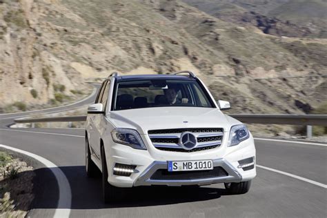 2013 Mercedes Benz Glk Photo Gallery And Overview Emercedesbenz