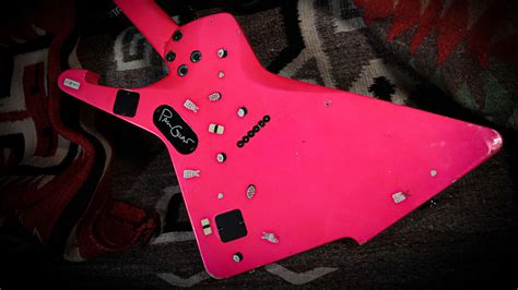 Paul Gilberts 1987 Custom Ibanez Pink ‘ice Stroyer Is Up For Sale For