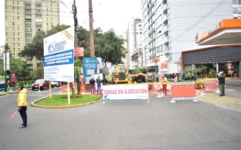 Avenida Gregorio Escobedo inició obras de rehabilitación