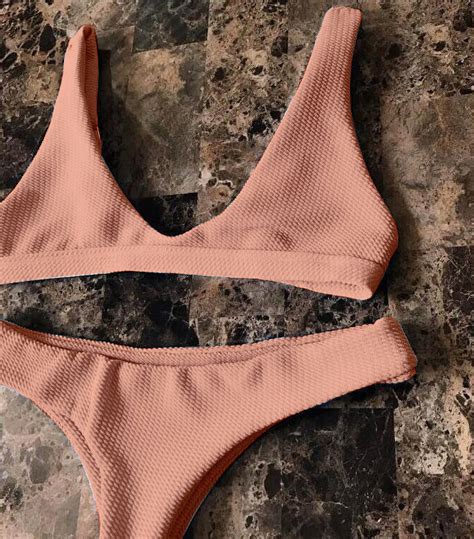 Solid Color Sexy Bikini Swimsuit On Luulla