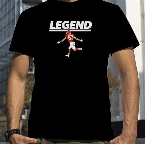 Travis Kelce Football Legend T-Shirt - ShirtsMango ️