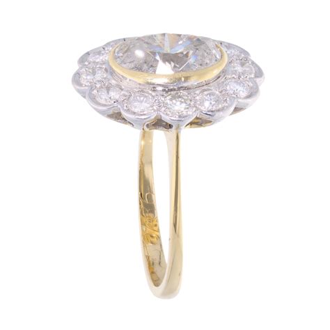 Ct Yellow Gold Oval Diamond Cluster Ring Ramsdens Jewellery