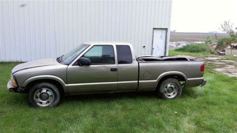 Buy Used 2000 Gmc Sonoma Sl Extended Cab Pickup 2 Door 2 2l In Mcnabb