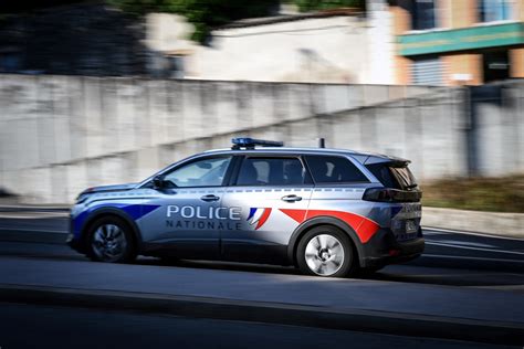 Bayonne un homme tué par balles en pleine rue le tireur présumé en