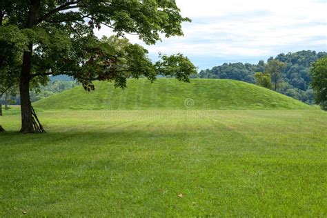 Large Native American Burial Mound Seip Earthworks Ohio Stock Image