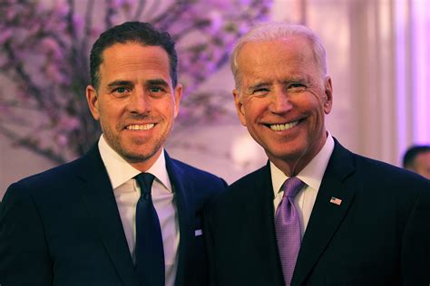 Hunter Biden S Seized Laptop Linked To Fbi Money Laundering Investigation And Could Hold