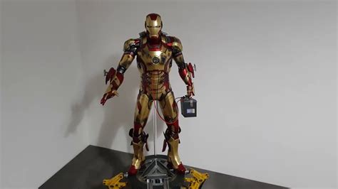 Iron Man Hot Toys Mark 42 Qs 1 4 Deluxe Youtube