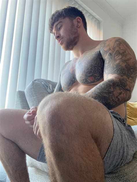 TW Pornstars Chris Hatton Twitter For My Exclusive Content 8