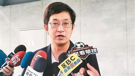 綠論文抄襲連爆 蔡適應博士遭撤 蔡將提申訴 台九合一大選 台灣 世界新聞網