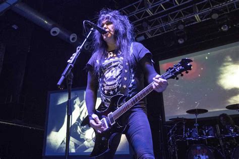 Blackie Lawless Says He’s Been Touring in Overwhelming Pain | DRGNews