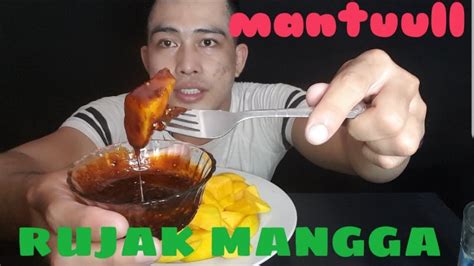 Makan Mangga Pakai Bumbu Rujak Bon Cabe Saos Pedas Dan Kecap Manis