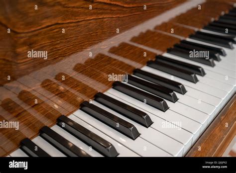 Vintage piano keyboard Stock Photo - Alamy